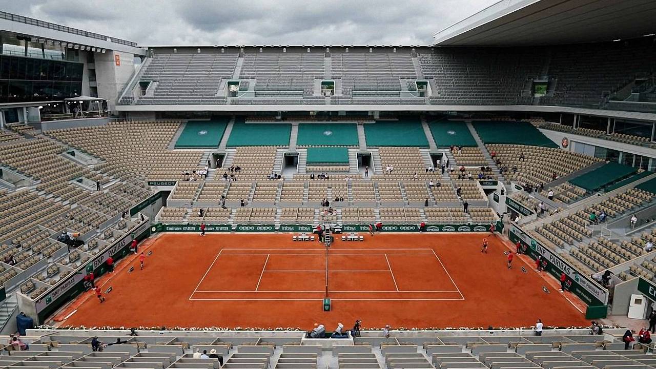 На одном матче Roland Garros смогут присутствовать не более 1 000 зрителей